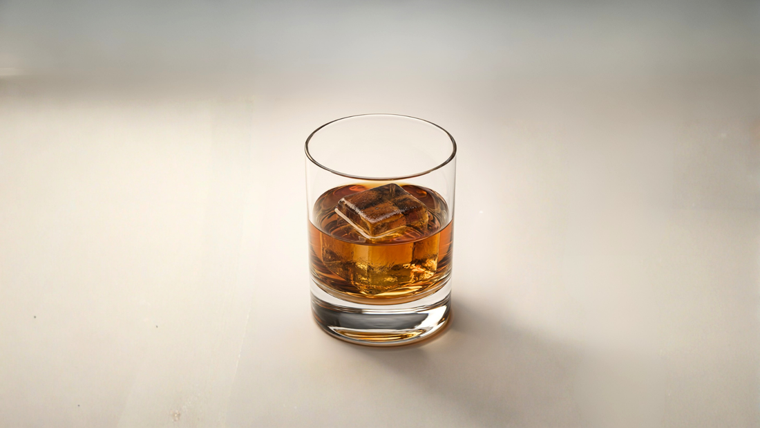 Keto-friendly Gin & Tea (Da Hong Pao) cocktail